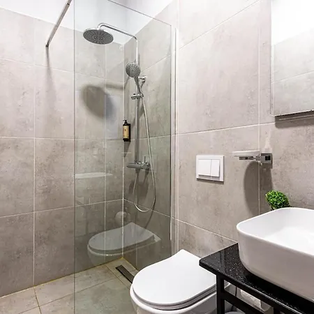 Apartmán Deja Blue Triple, Parking, Kitchen And Balcony 102 - Drymades - Santorini *