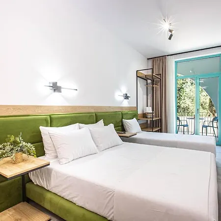 Deja Blue Triple, Parking, Kitchen And Balcony 102 - Drymades - Santorini *