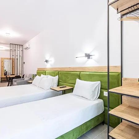 Deja Blue Triple, Parking, Kitchen And Balcony 102 - Drymades - Santorini